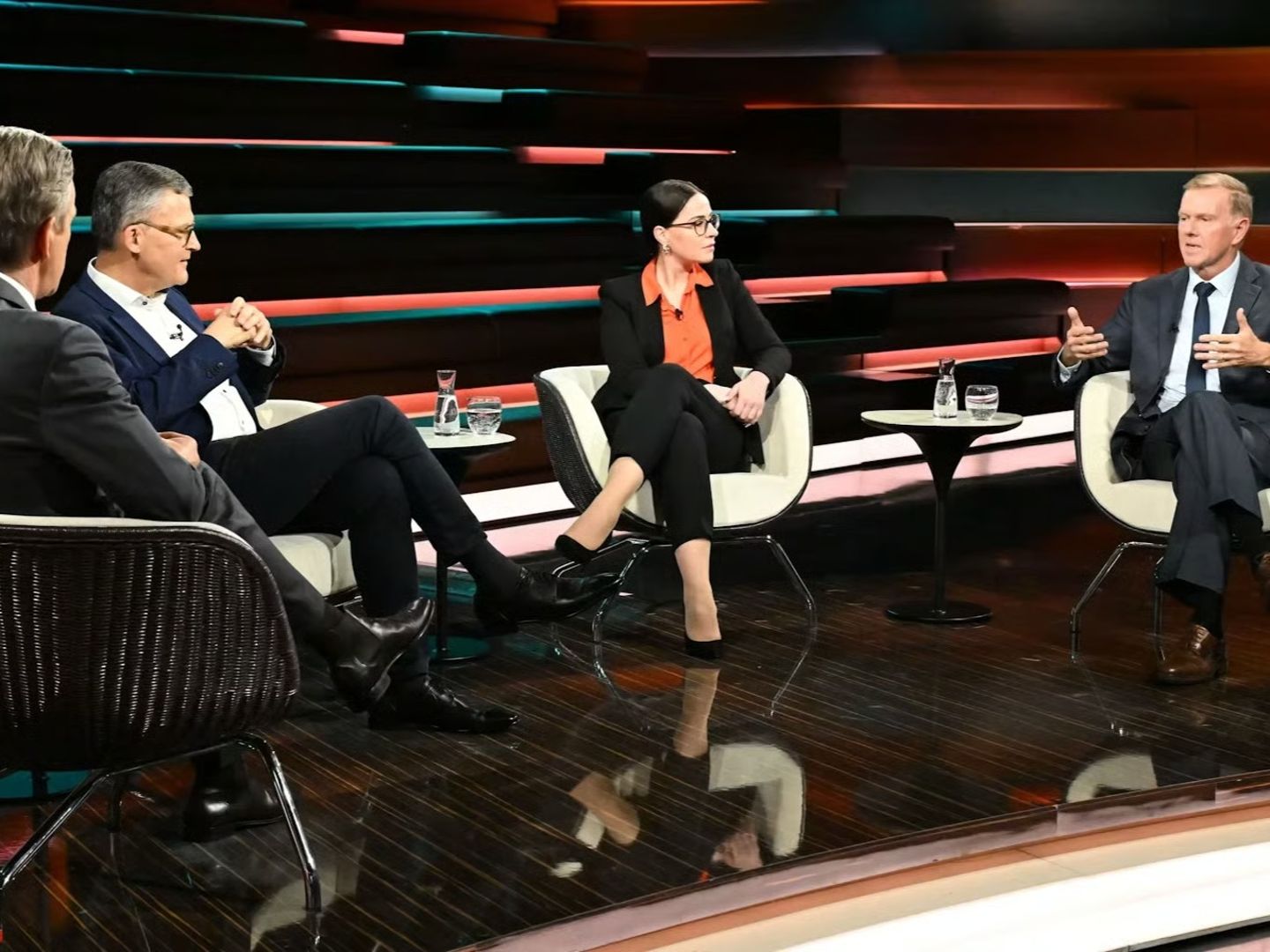 Almanya'da Rusya-Ukrayna tartışması: "Böyle giderse Rusya ile savaşa gireceğiz"