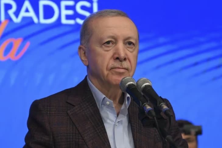 Cumhurbaşkanı Erdoğan: CHP içindeki bu kavganın, bu iç savaşın tarafı değiliz. Dün yoktuk, bugün de yokuz