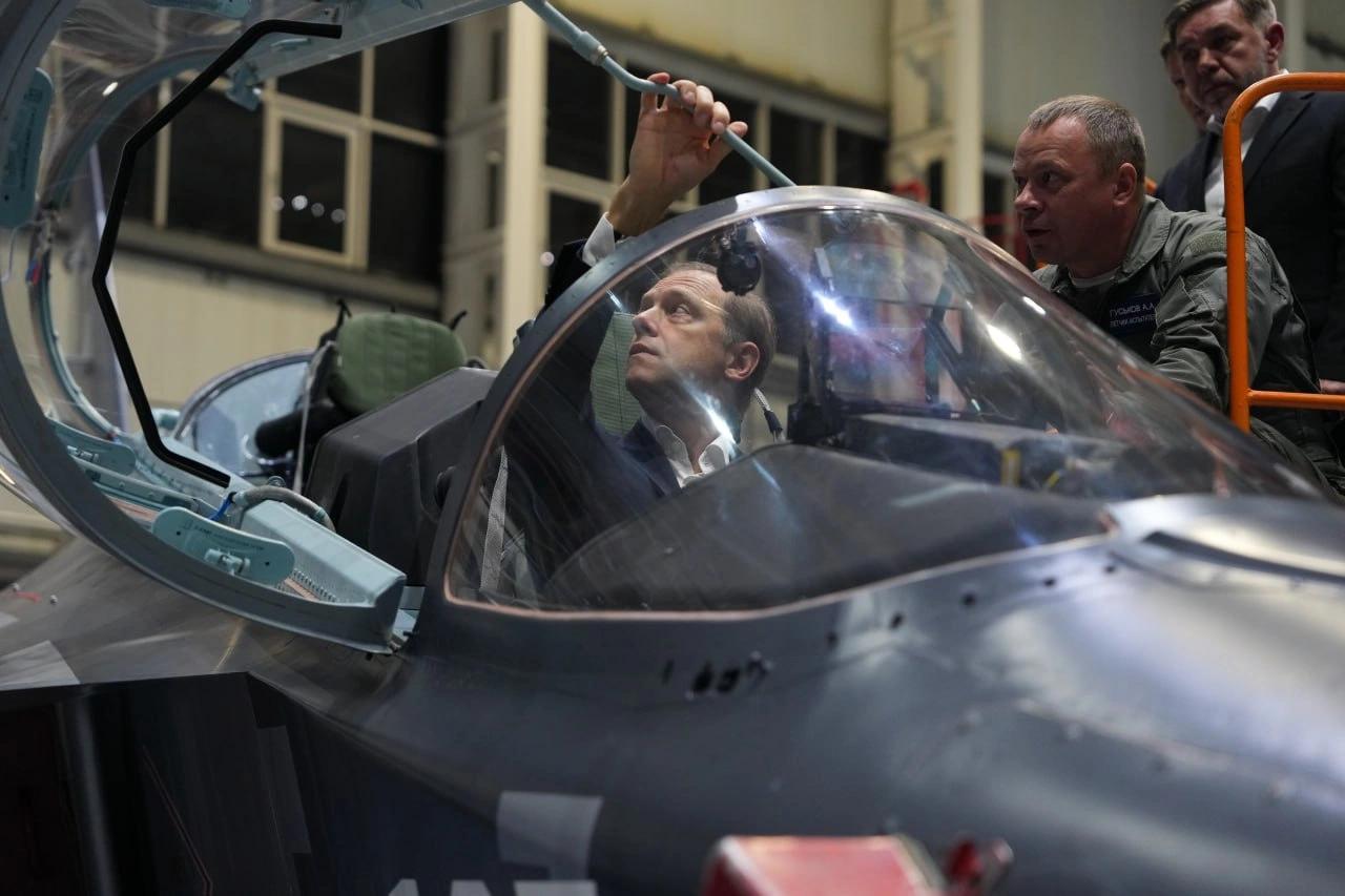 Yak-130M jet eğitim ve hafif taarruz uçağı