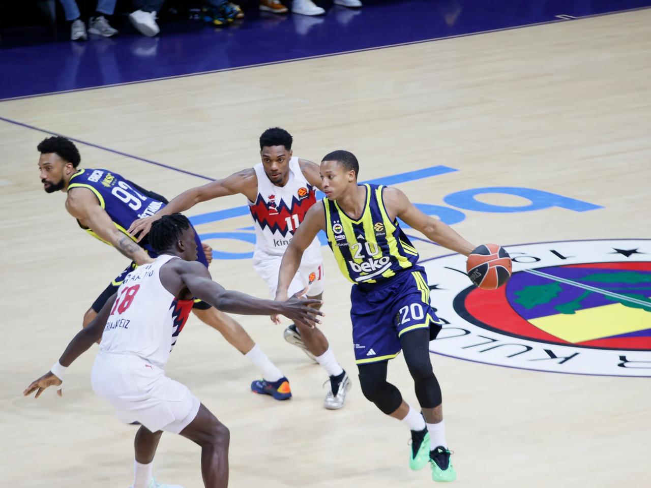 Fenerbahçe kazanmaya devam ediyor