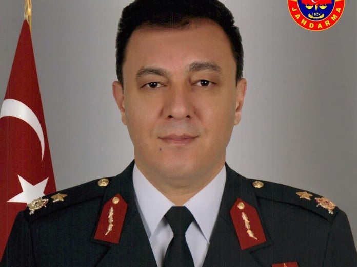 Jandarma KOM Daire Başkanı Tuğgeneral Selami Akşit vefat Etti