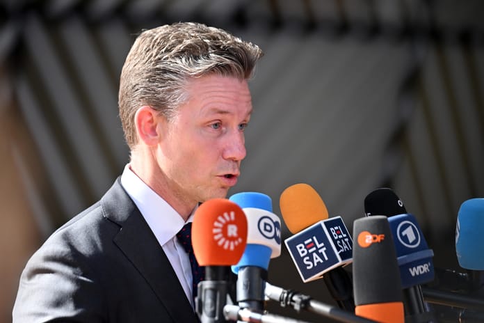 İsveç, NATO’nun %3,5 savunma harcama hedefini 2032’ye erteledi