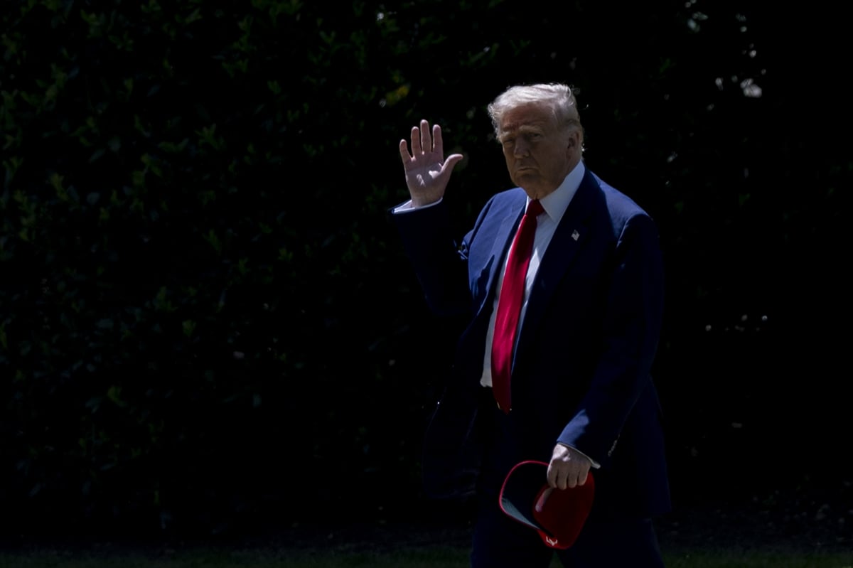 ABD Başkanı Donald Trump Beyaz Saray'da. (AA)