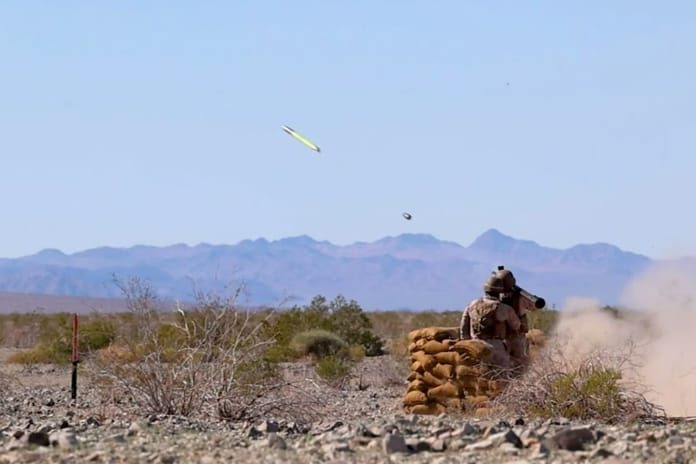 Raytheon Stinger’ın yerini alması planlanan yeni nesil hava savunma füzesini test etti