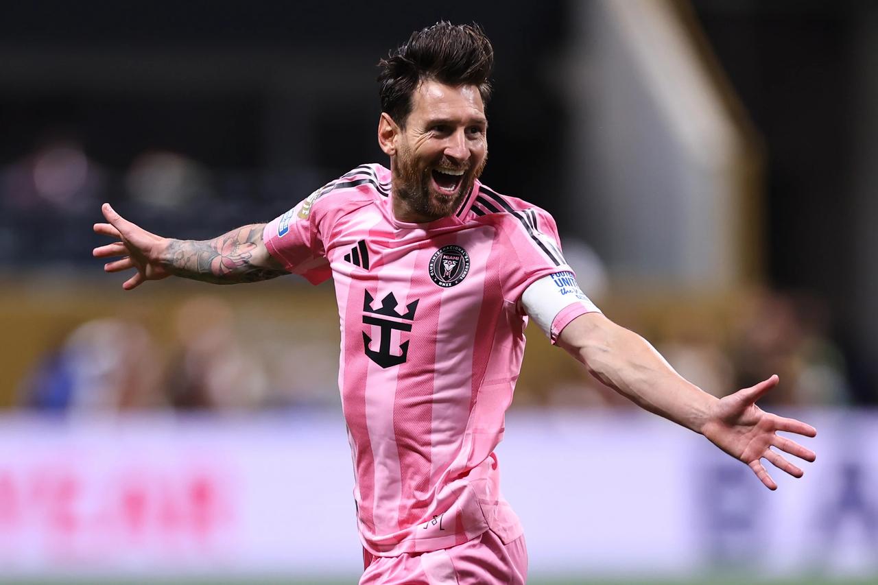 Messi, eski takımına rakip: Inter Miami-PSG