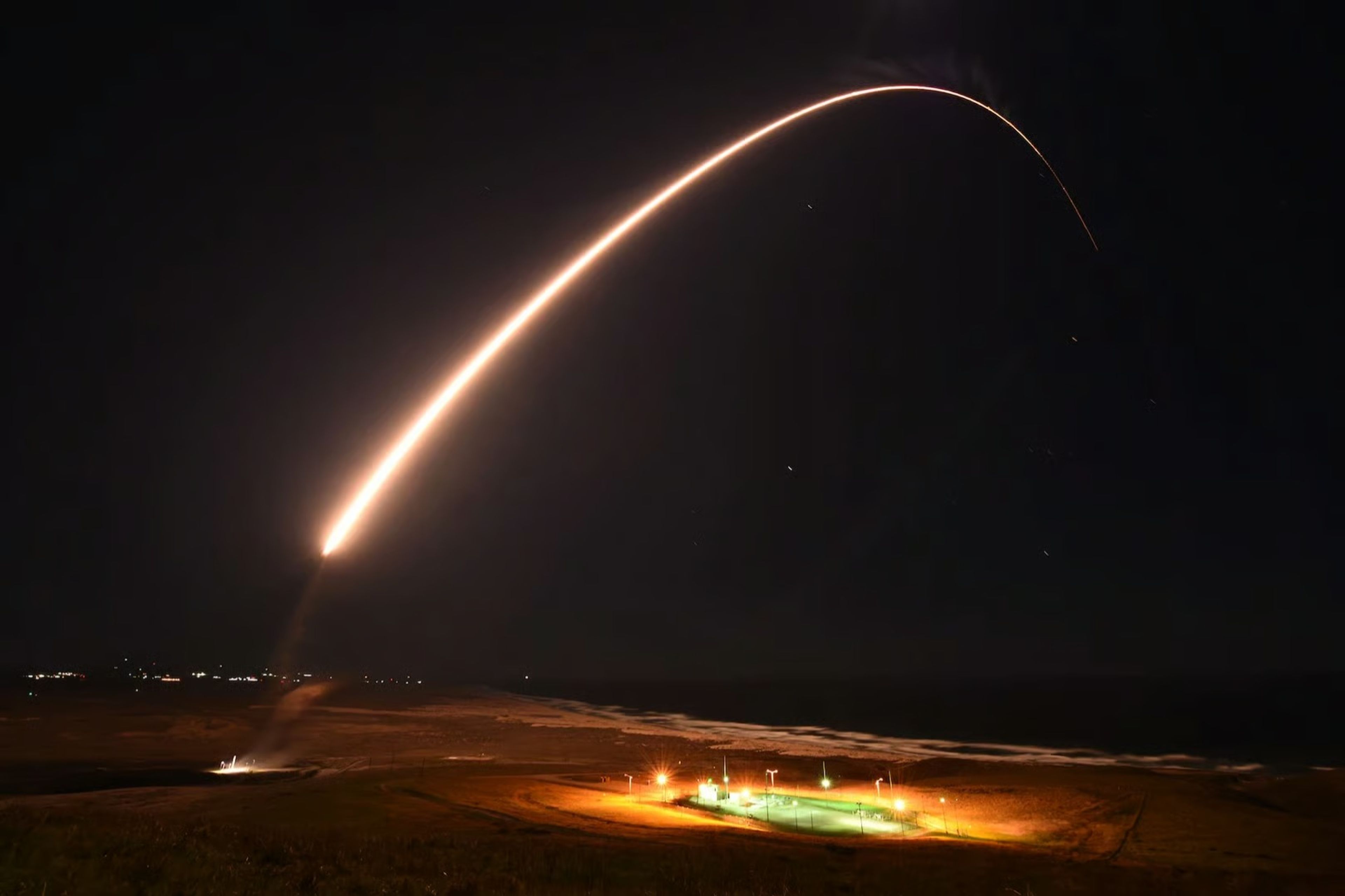 ABD Minuteman III kıtalararası balistik füzesini test etti
