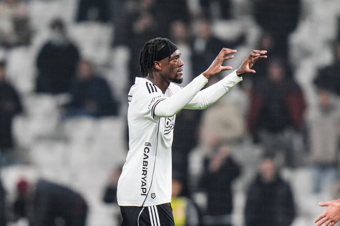 Beşiktaş’ta gözler Abraham’da