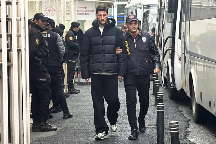 Diğer aktif futbolcular ve suçlamalar