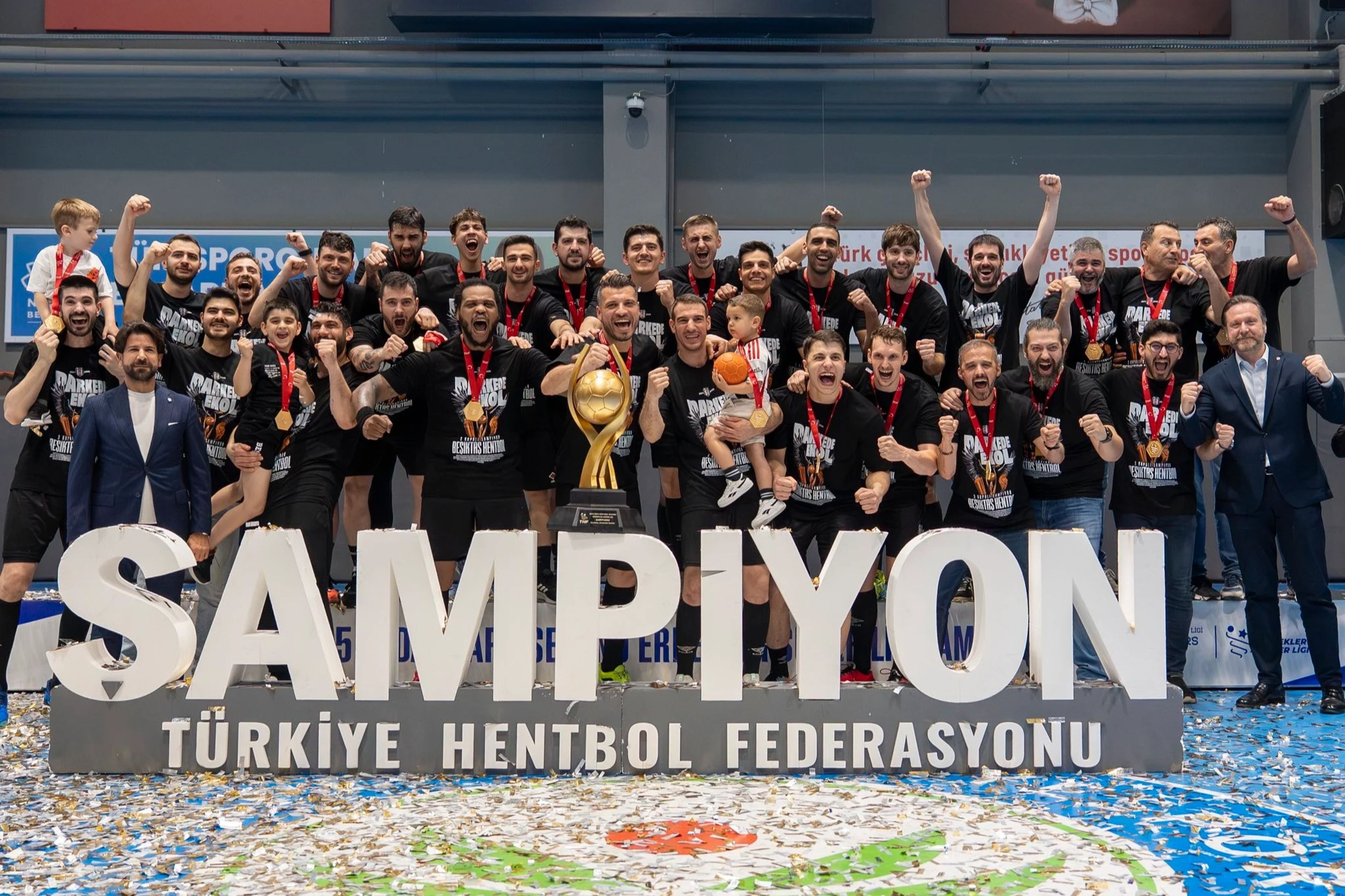 Hentbol Erkekler Süper Ligi'nde Beşiktaş, Nilüfer Belediyespor'u mağlup ederek 18. kez şampiyon oldu