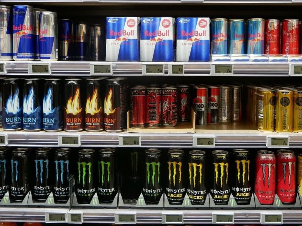 İspanya'da enerji içeceklerine 16 yaş sınırı