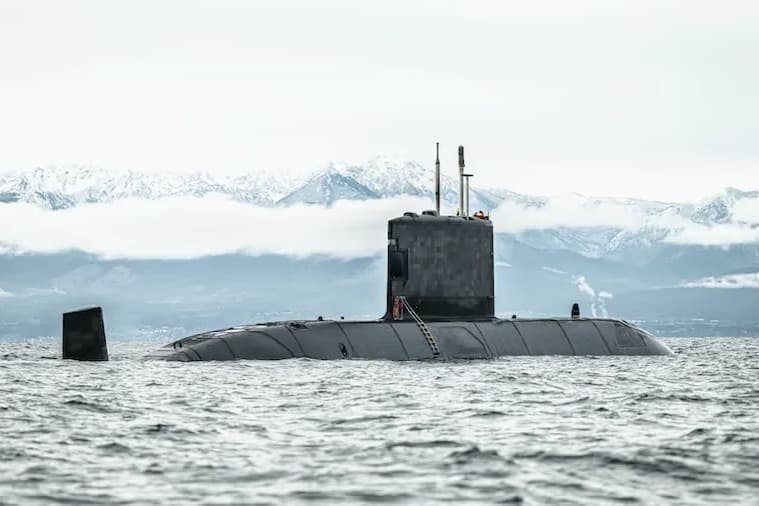 Kanada, Victoria sınıfı denizaltılar için dijital periskop sözleşmesi verdi
