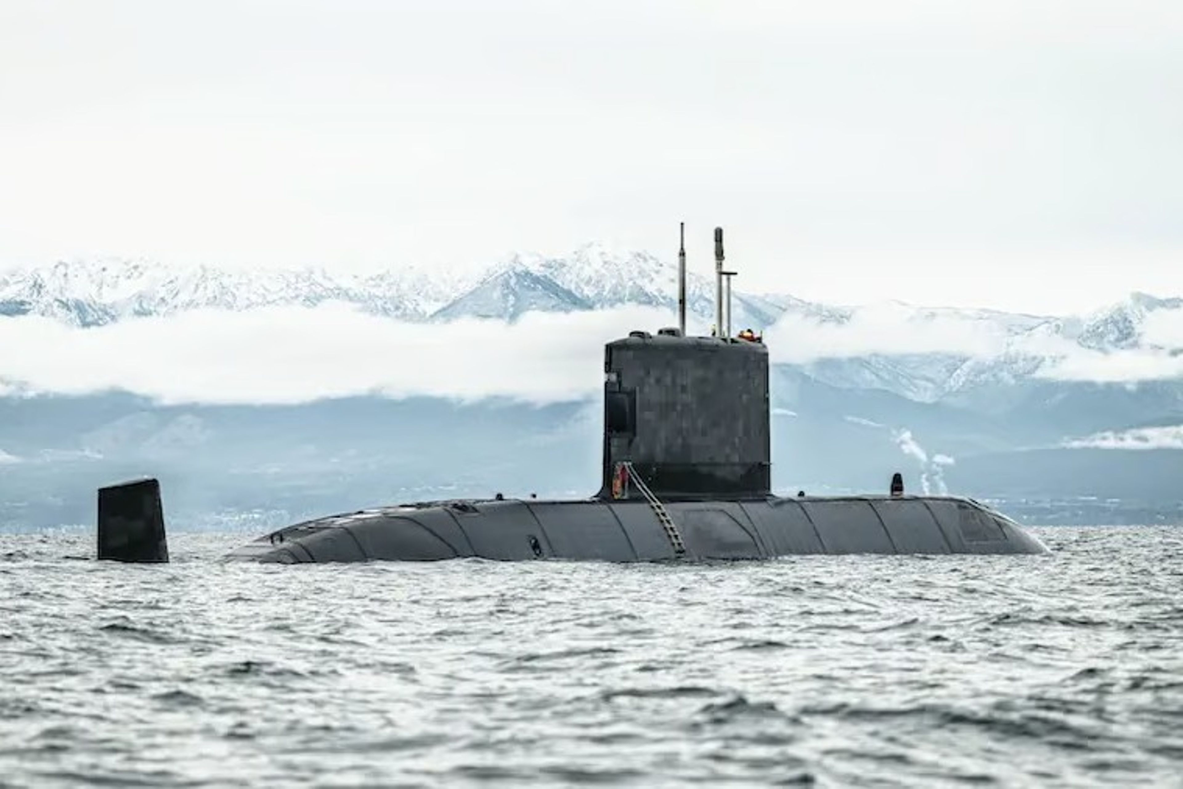 Kanada, Victoria sınıfı denizaltılar için dijital periskop sözleşmesi verdi