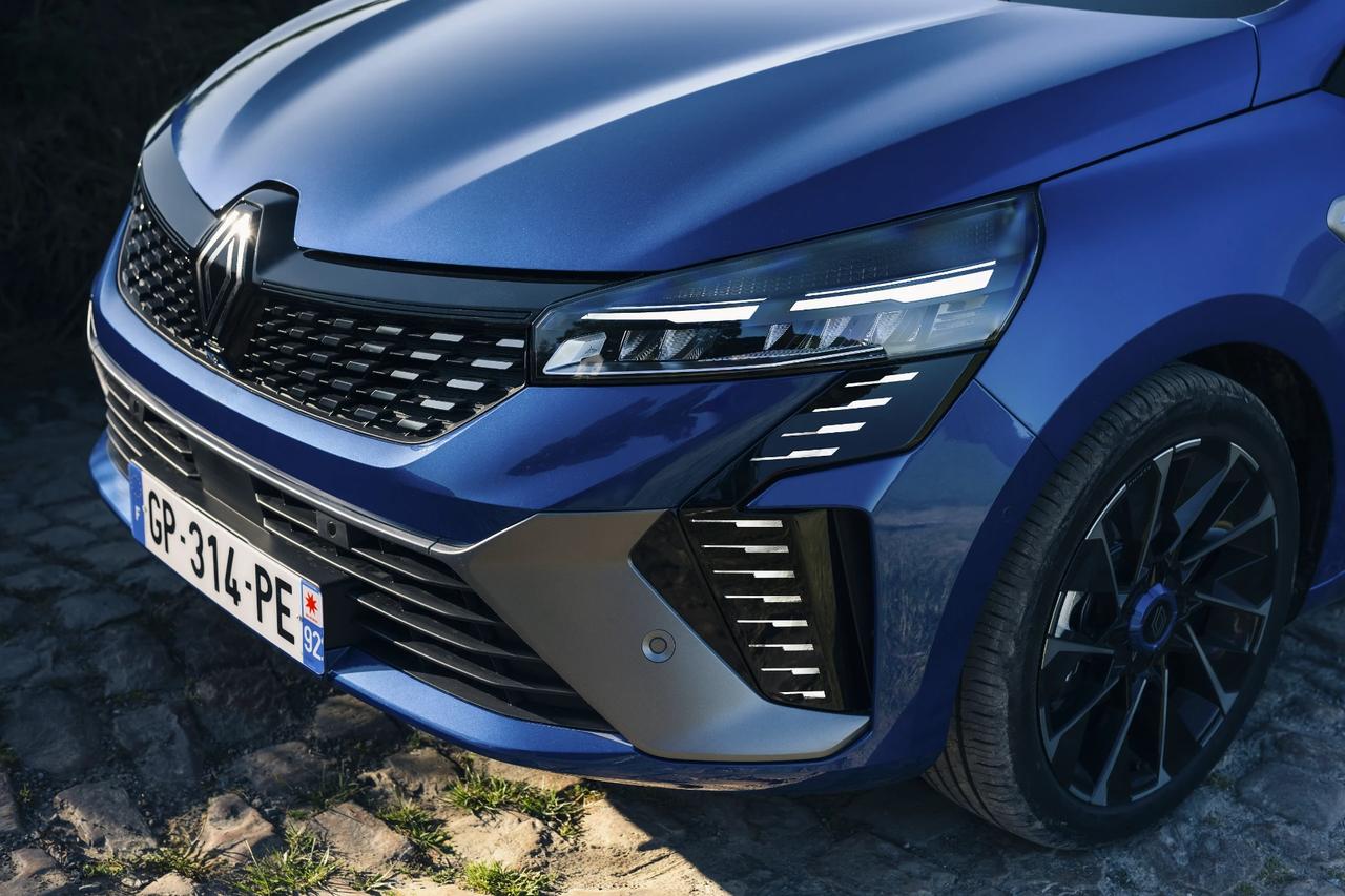 Türkiye'de yılın otomobili yarışmasında zafer Renault Clio'nun oldu