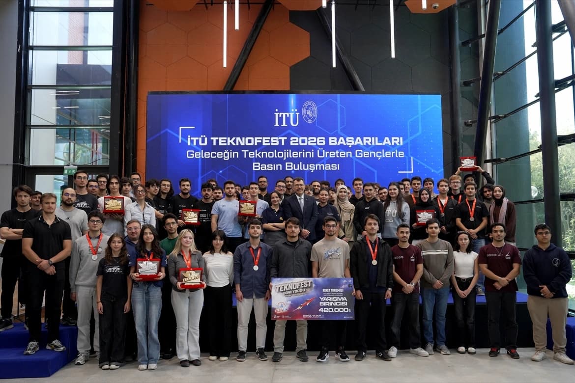 TEKNOFEST 2026'da İTÜ'den büyük başarı! 10 birincilik dahil 19 ödül kazandılar
