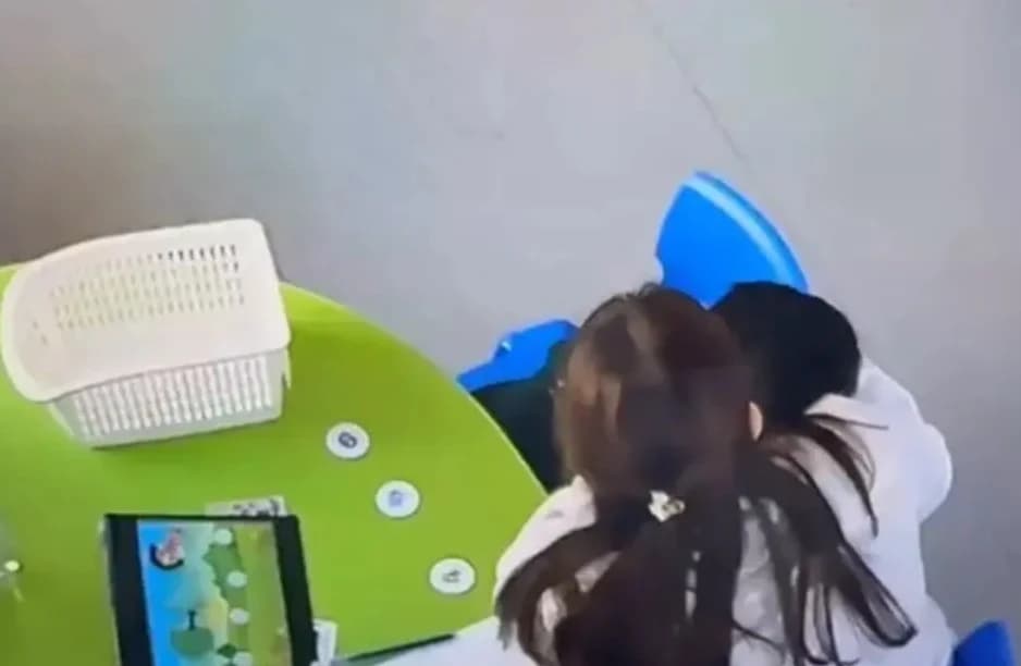 Rehabilitasyon merkezinde otizmli çocuğa şiddet