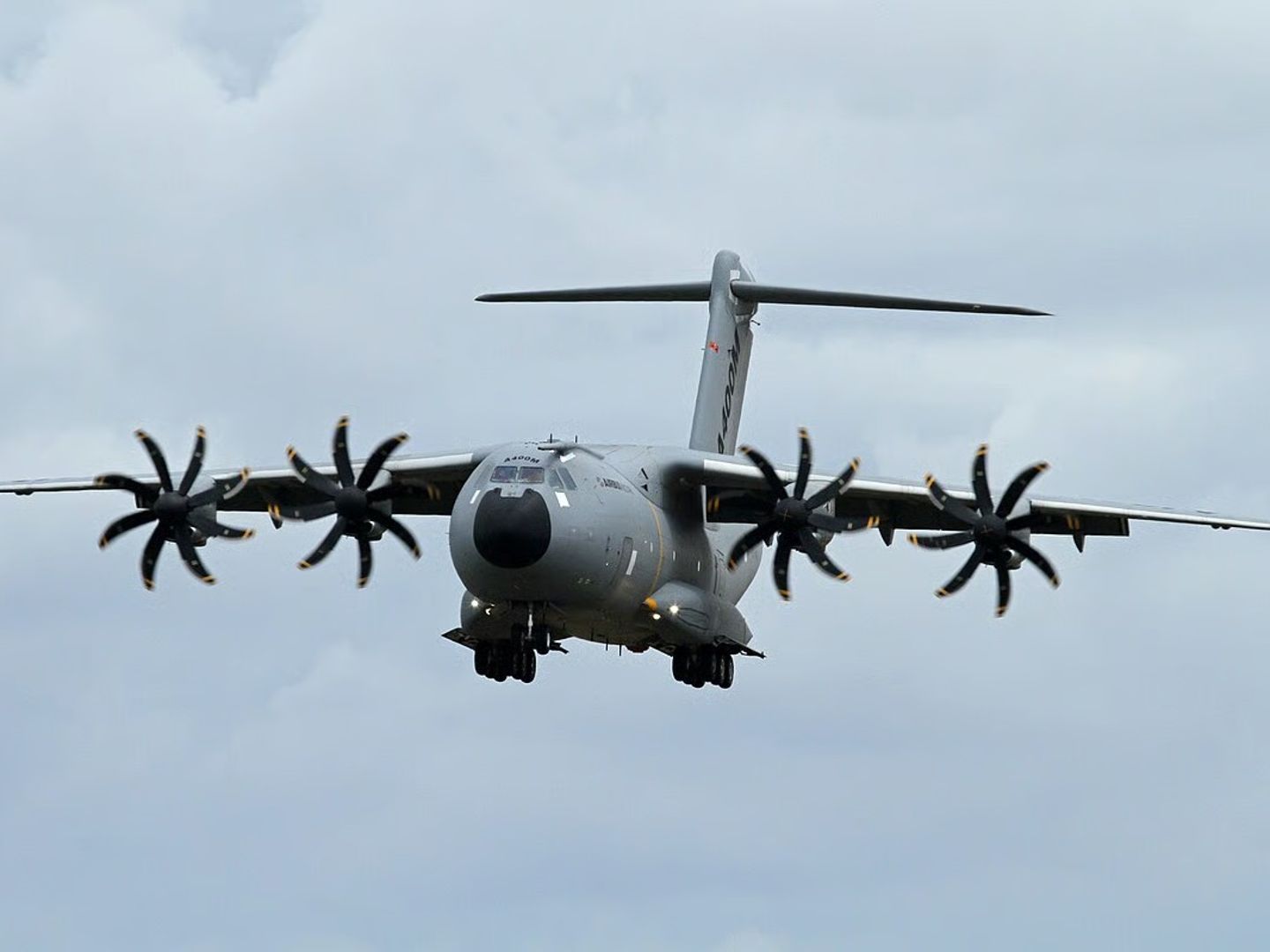 Almanya, A400M uçakları için Elbit Systems'ten füze savunma sistemi tedarik ediyor
