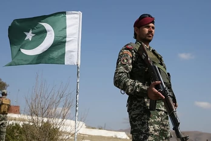 Pakistan Hindistan'ın saldırılarına misilleme yaptı