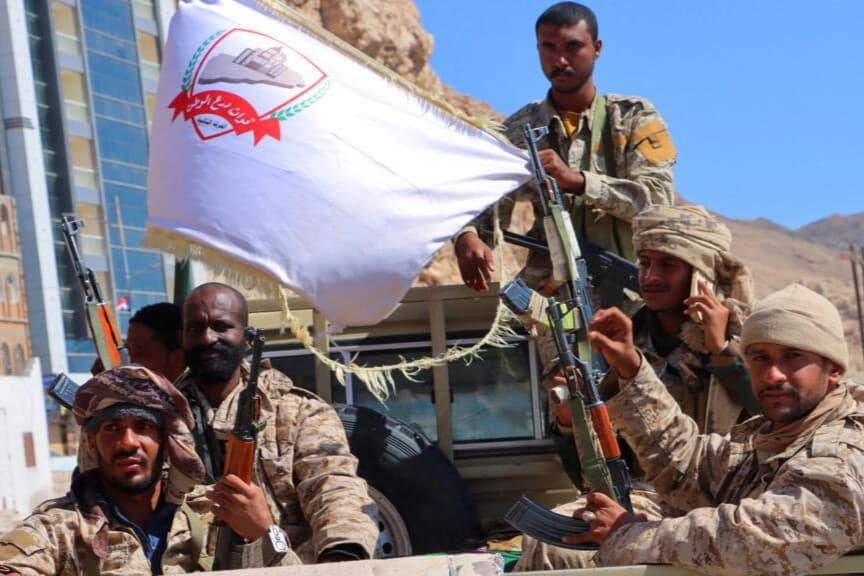 Yemen hükümet güçleri Taiz'de Husilerin ele geçirdiği bazı noktaları geri aldı