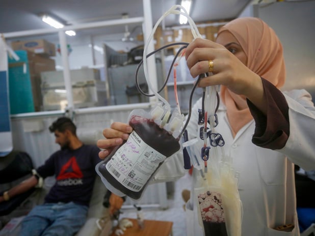 Batı Şerialı Filistinlilerden Gazzelilere kan desteği