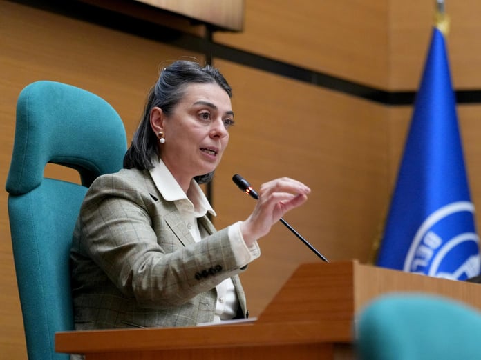 Yine Üsküdar yine skandal: Hedef yaptığı şirkete bir günde iki ihale verdi