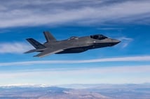 Lockheed Martin F-35 Lightning II’de yapay zekâ destekli muharebe tanımlamayı uçuşta test etti