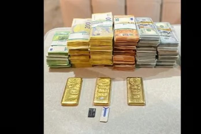 Manavgat’taki rüşvet paraları zirai depodan çıktı: Altın ve döviz bulundu