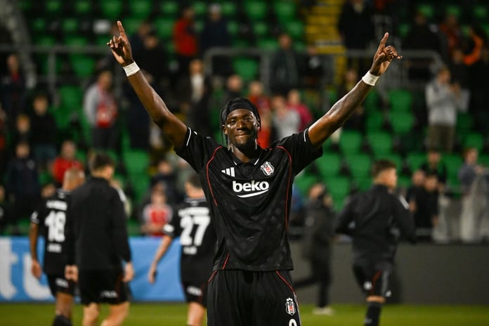 Abraham'dan gol şov