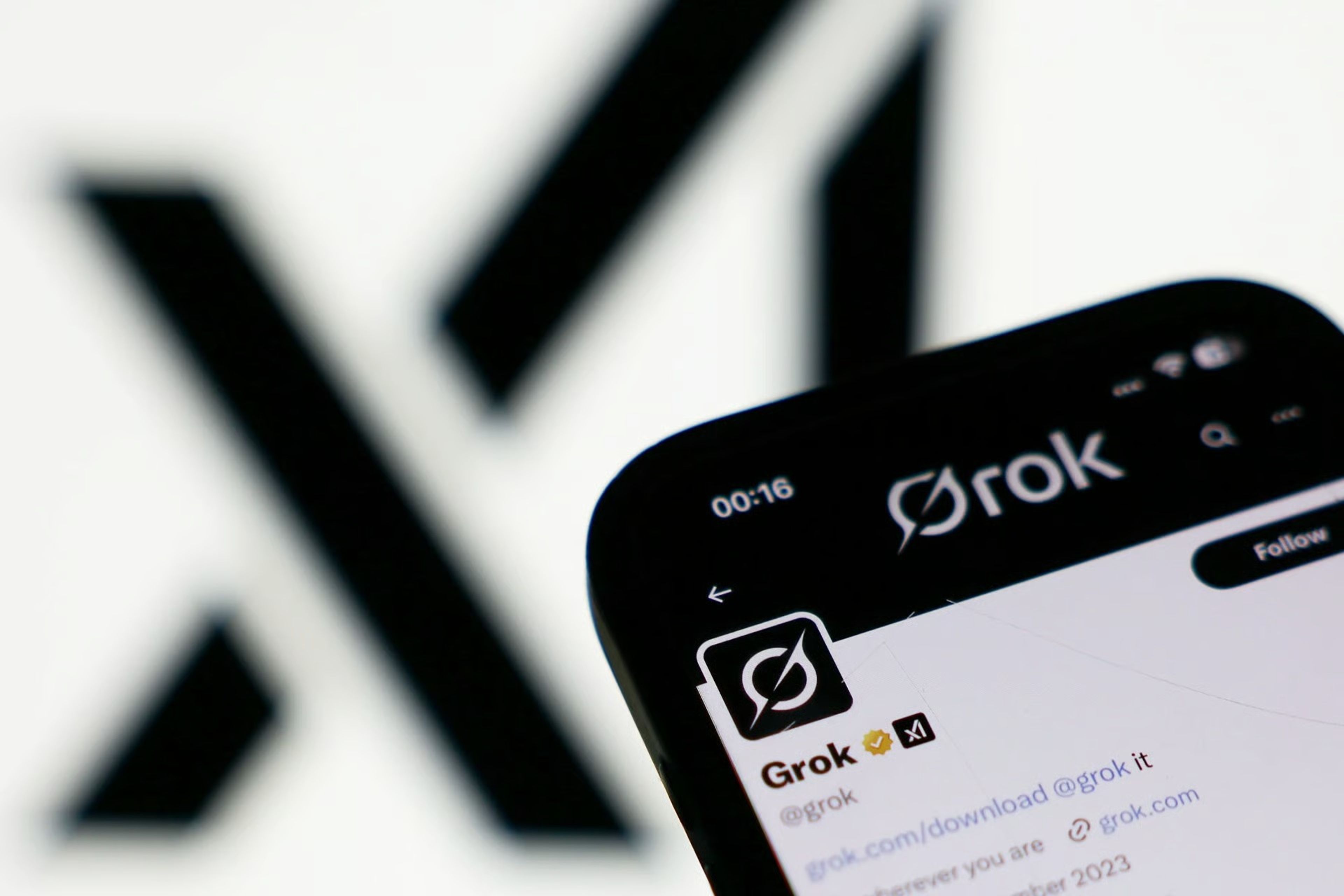 Endonezya Elon Musk'ın sahibi olduğu X'i yasaklayabilir
