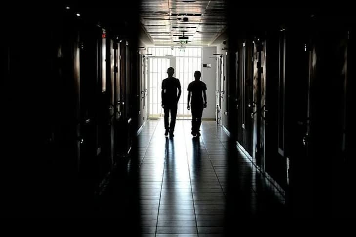 İstanbul'da akran zorbalığına emsal karar! Hem hapis hem zorunlu rehabilitasyon