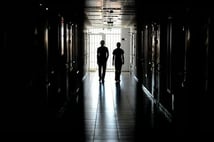 İstanbul'da akran zorbalığına emsal karar! Hem hapis hem zorunlu rehabilitasyon