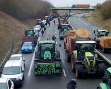 Fransız çiftçiler ile hükümet arasındaki kriz derinleşiyor