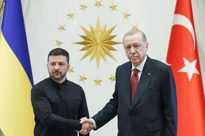 Zelenskiy'den barış zirvesi için Türkiye önerisi