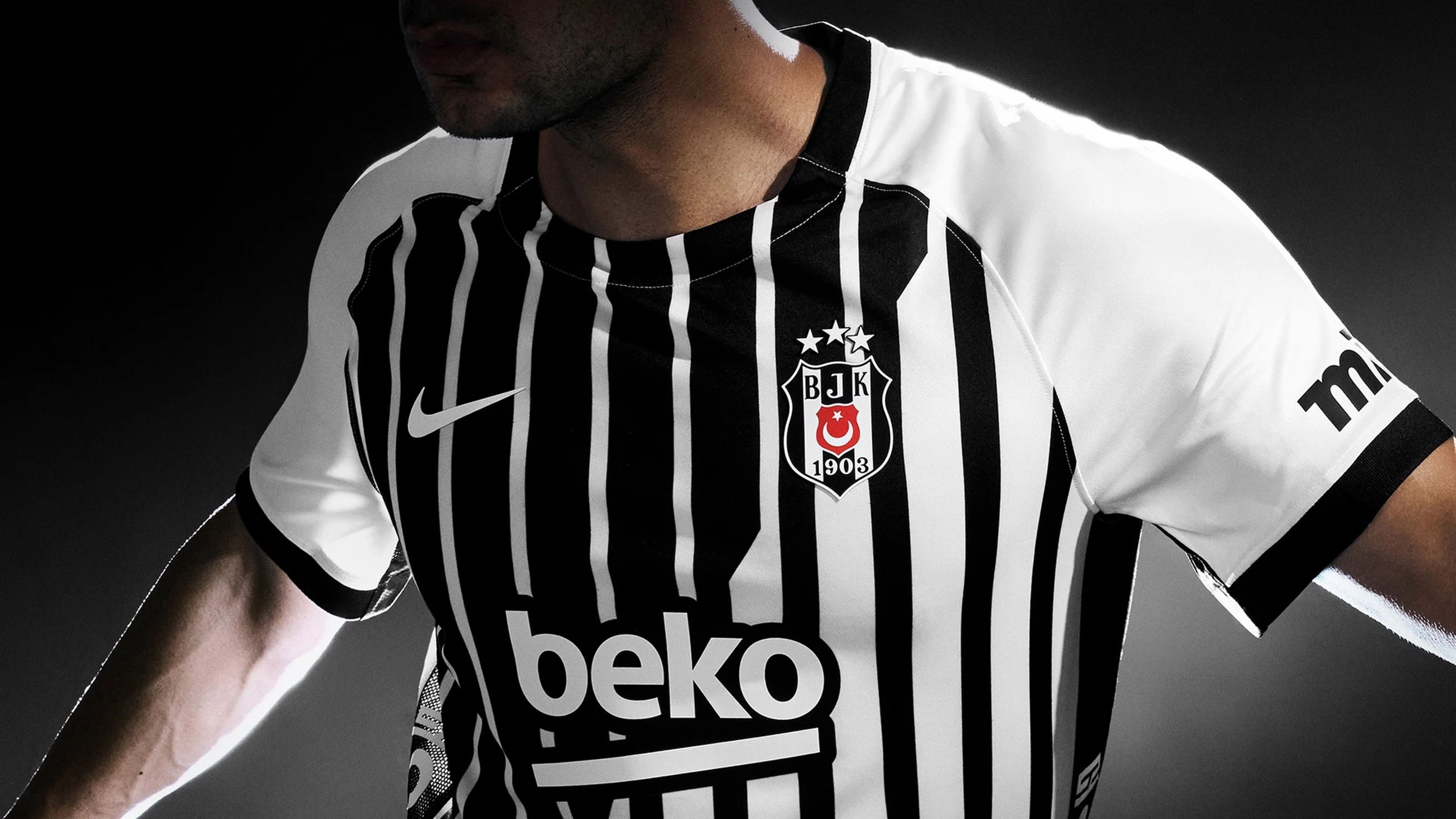 Beşiktaş yeni sezon formalarını tanıttı - 1. fotoğraf