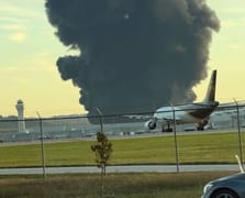 Kentucky'de kargo uçağı düştü: 7 ölü