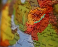 Pakistan'dan Afganistan'a savaş ilanı 