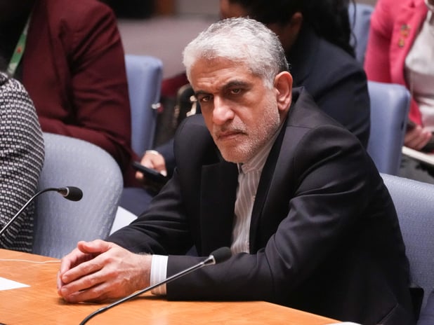 İran'dan ABD'ye nükleer tesislere saldırı tepkisi