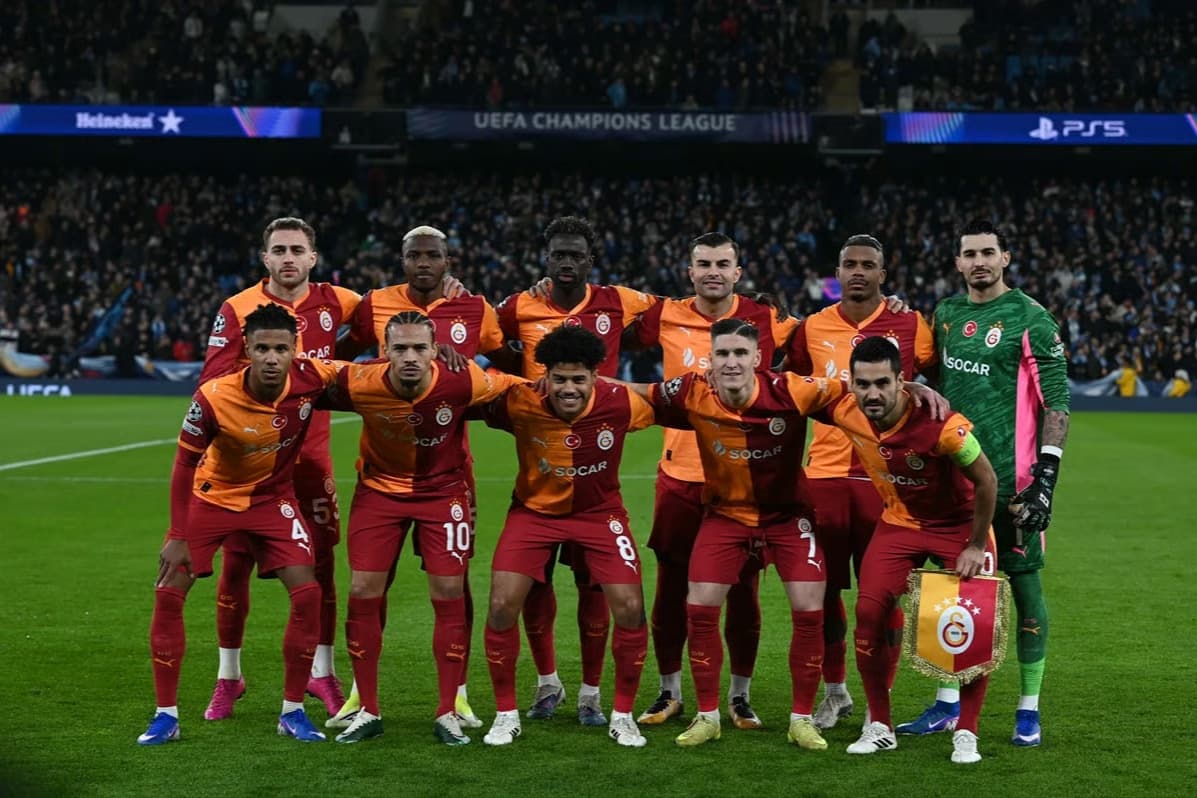 Galatasaray, UEFA Şampiyonlar Ligi'nde play-off turuna yükseldi