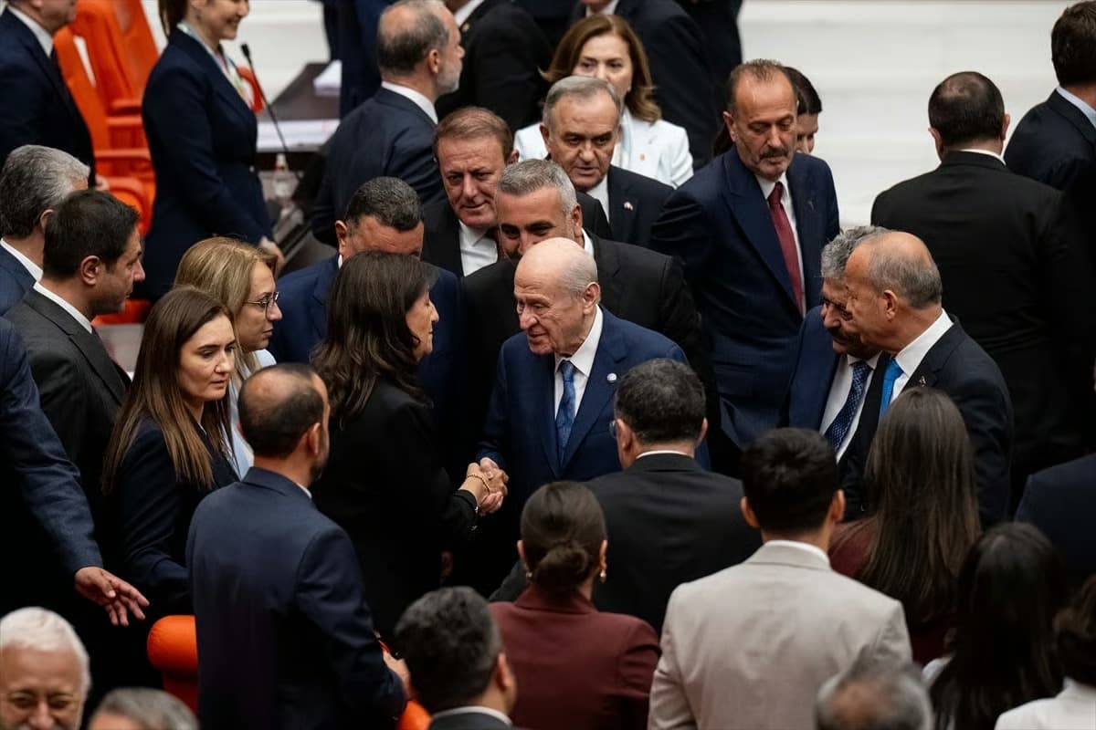'Terörsüz Türkiye' yasası Meclis'ten geçti