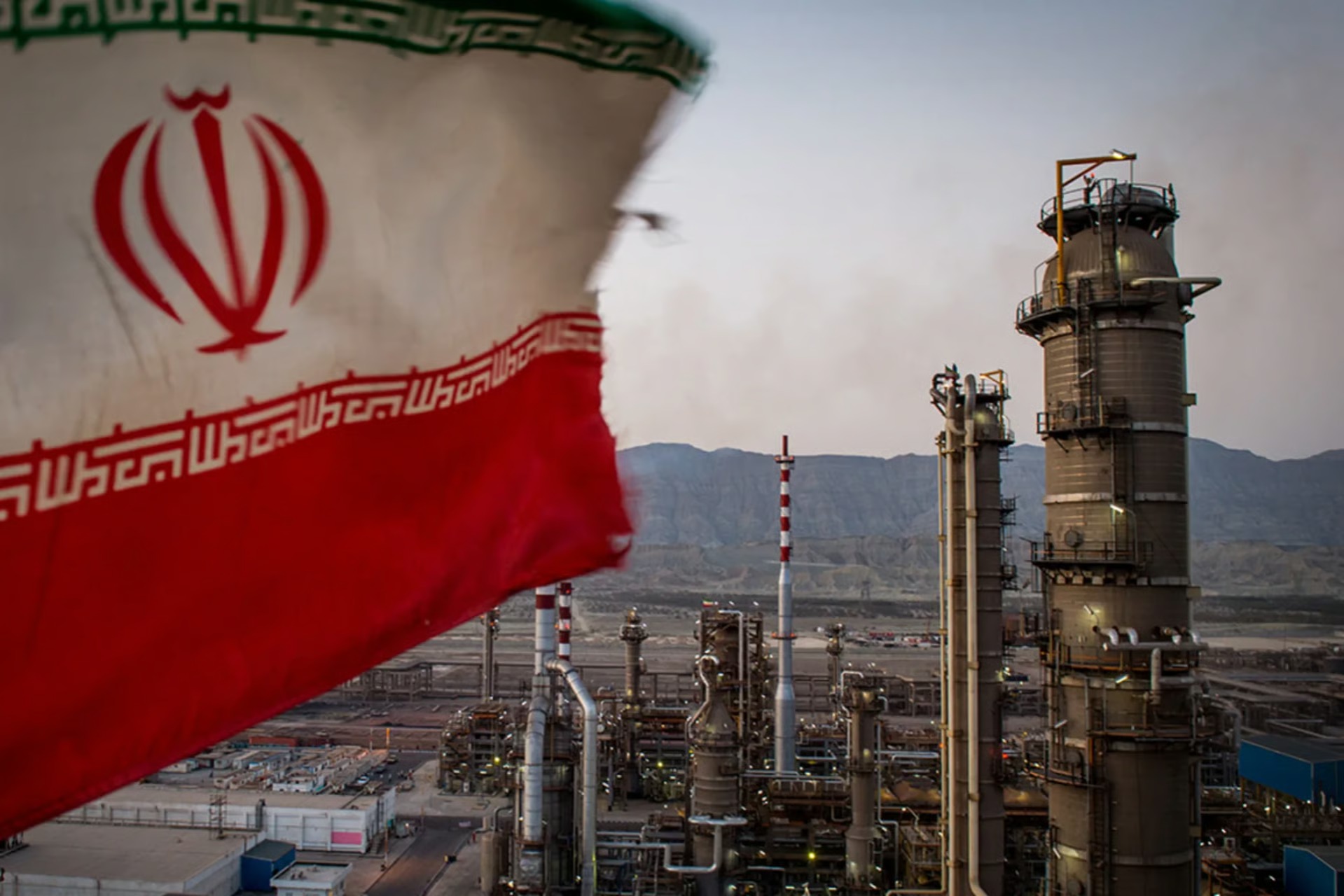 US Has Officially Lifted Sanctions From Iranian Oil