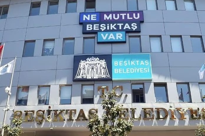 Bahçelievler’de CHP’li meclis üyelerine “çifte maaş” iddiası yargıda