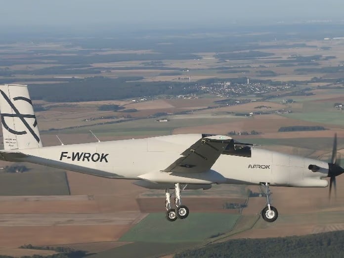 Fransız yapımı AAROK İHA’sı ilk uçuşunu tamamladı