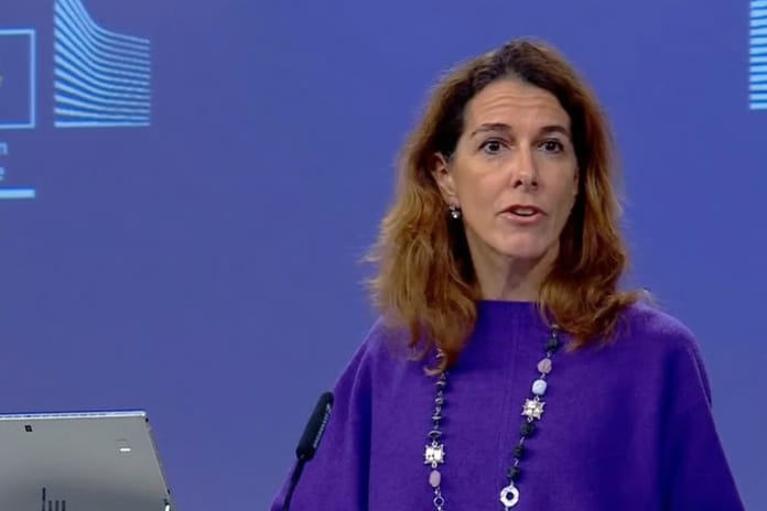 AB Komisyonu: Bir noktada Putin ile görüşmeler yürütmek zorunda kalacağız