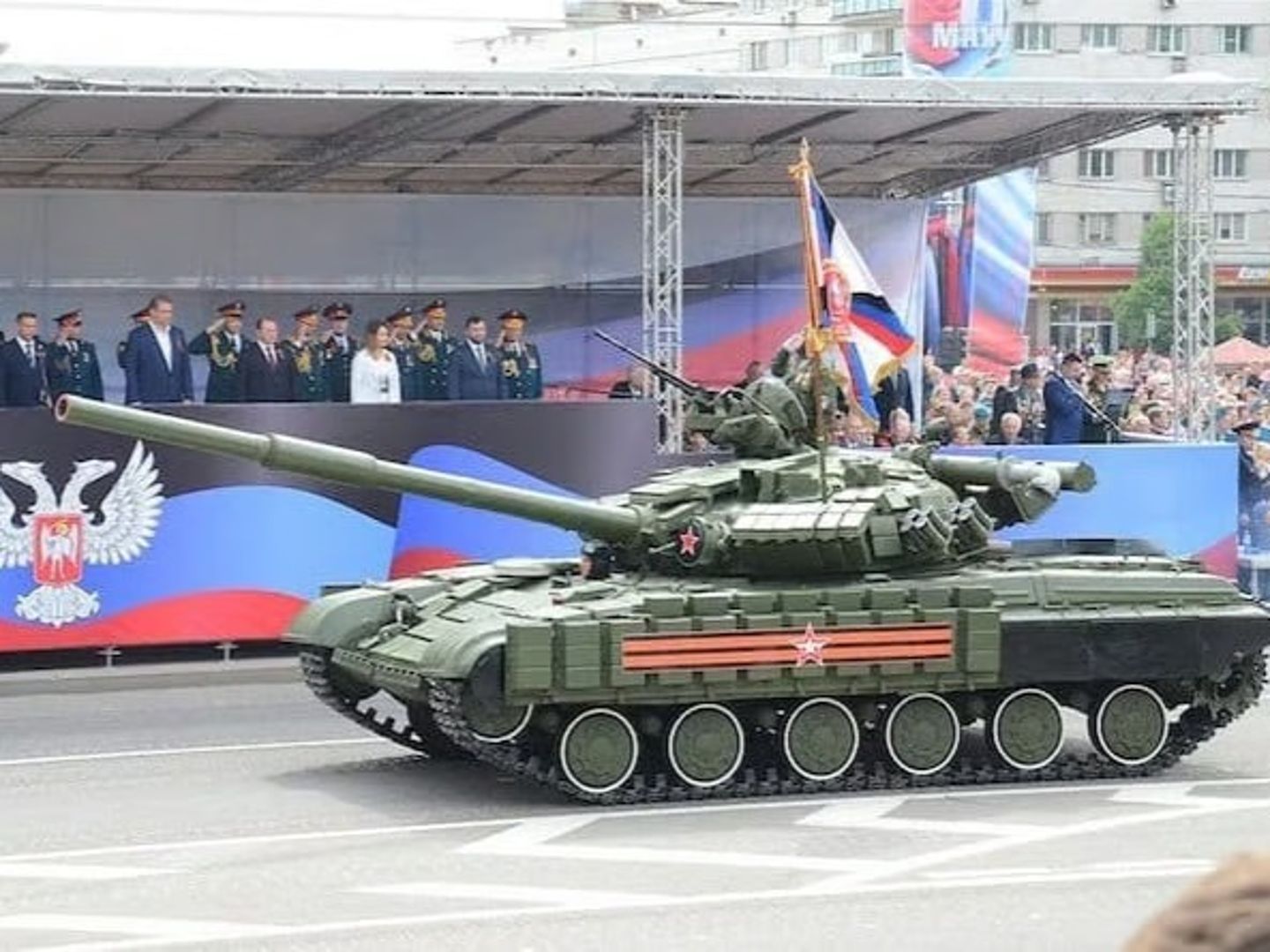 Özbekistan, modernize edilmiş T-64B tankını ilk kez tanıttı