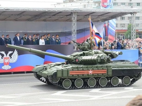 Özbekistan, modernize edilmiş T-64B tankını ilk kez tanıttı