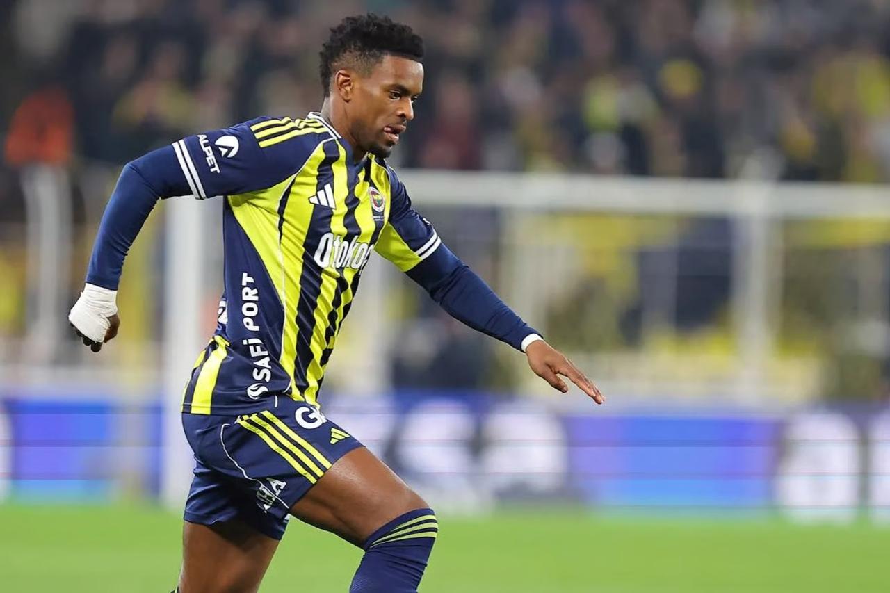 Fenerbahçe'de yabancı kontenjanı engeli