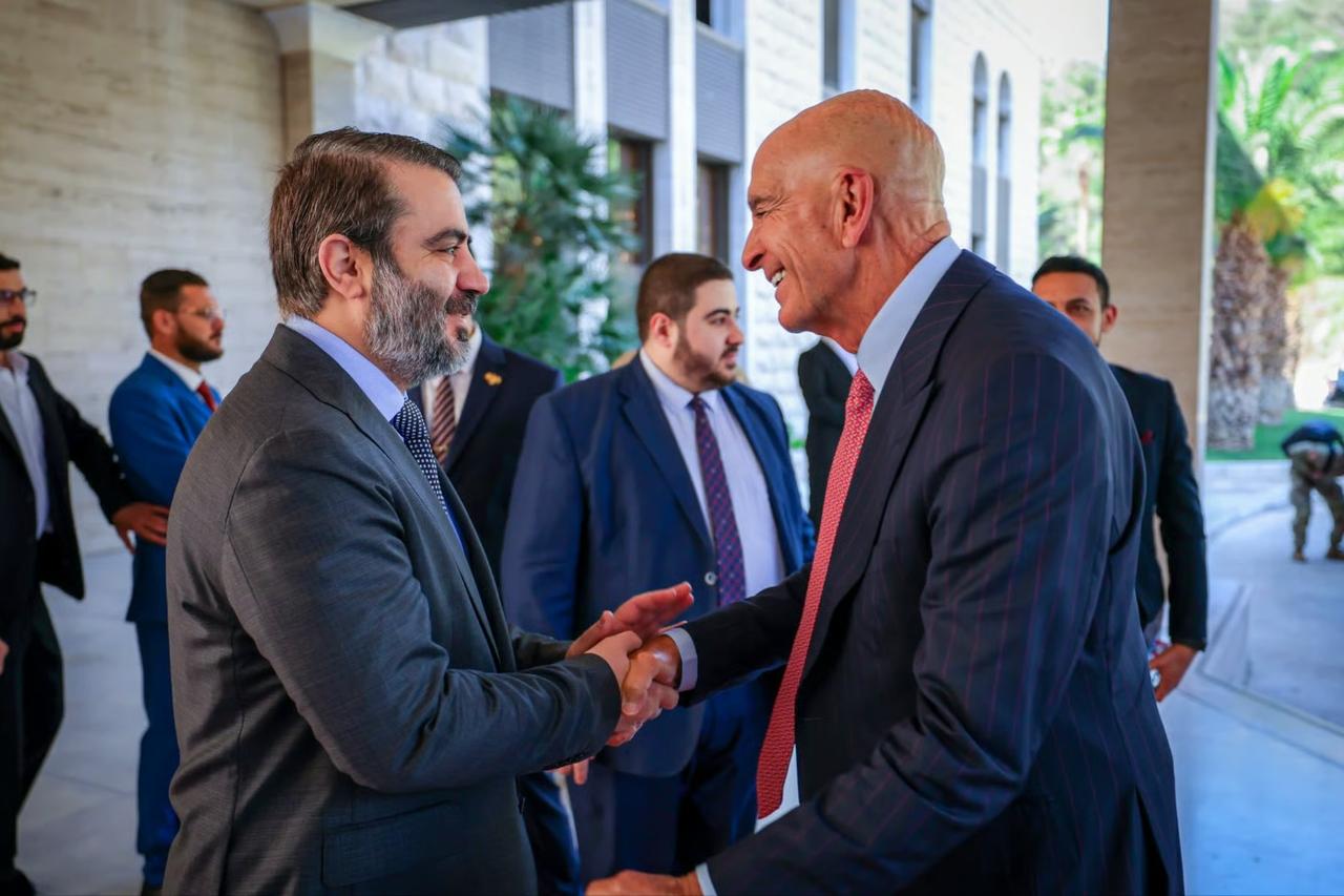 Suriye Dışişleri Bakanı Esad Şeybani ile Tom Barrack Riyad'da görüştü