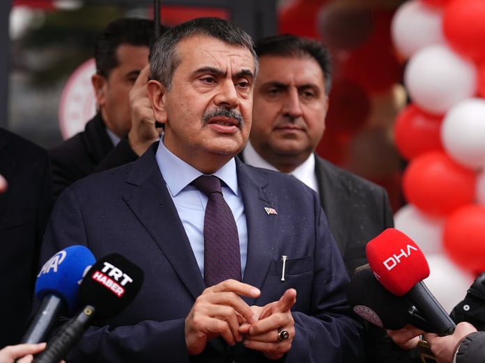 Eğitimde 'Ramazan' tartışması yargıya taşındı: Yusuf Tekin'den 168 isme dava