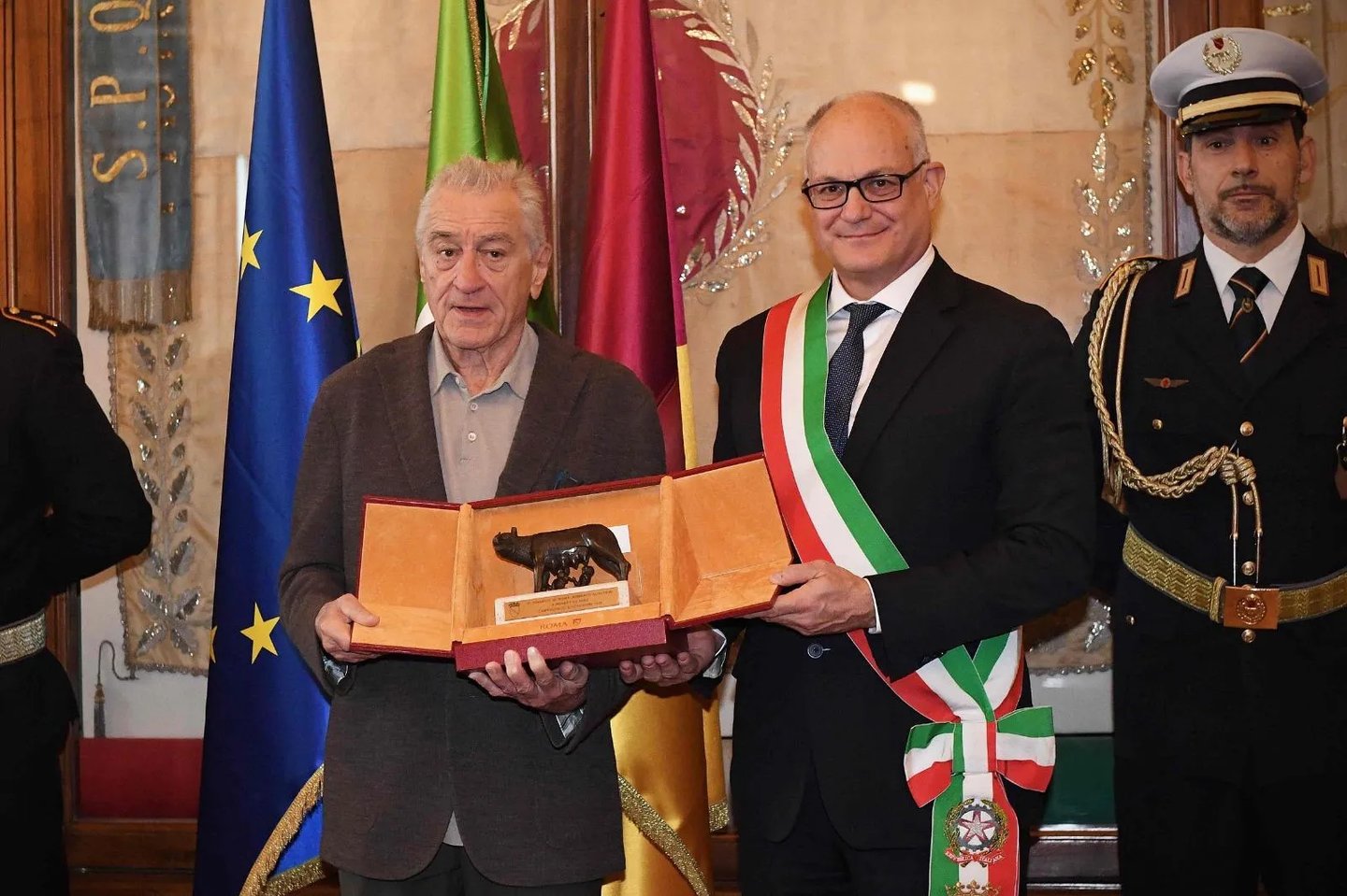 Robert De Niro Roma Nişanı'nı aldı  - La Repubblica