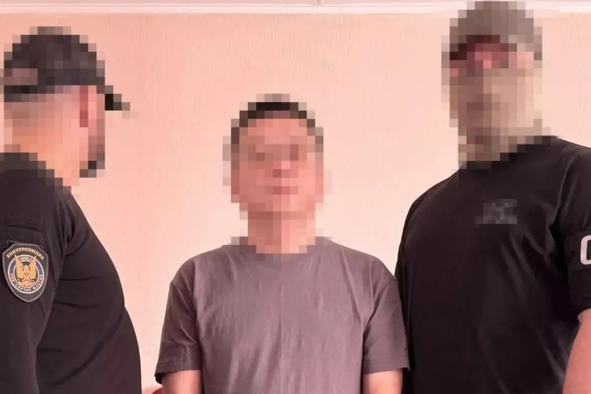 Ukraine Arrests Chinese Nationals for Missile Tech Espionage