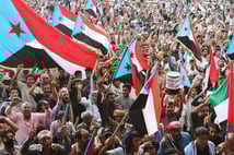 Yemen’de BAE destekli Güney Geçiş Konseyi (GGK) kendini feshetti 